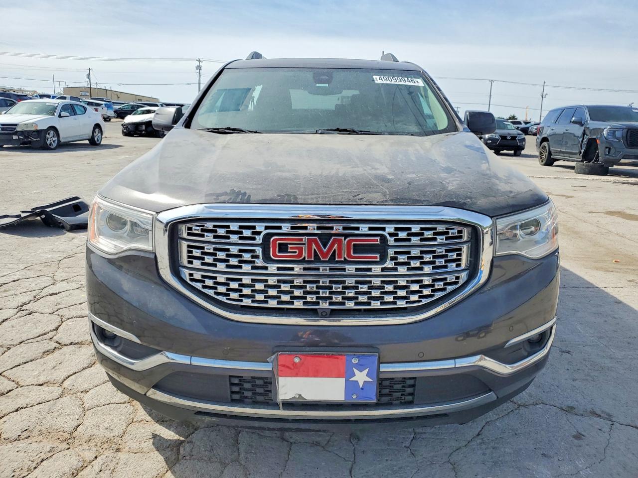 2018 GMC Acadia Denali - Image 5