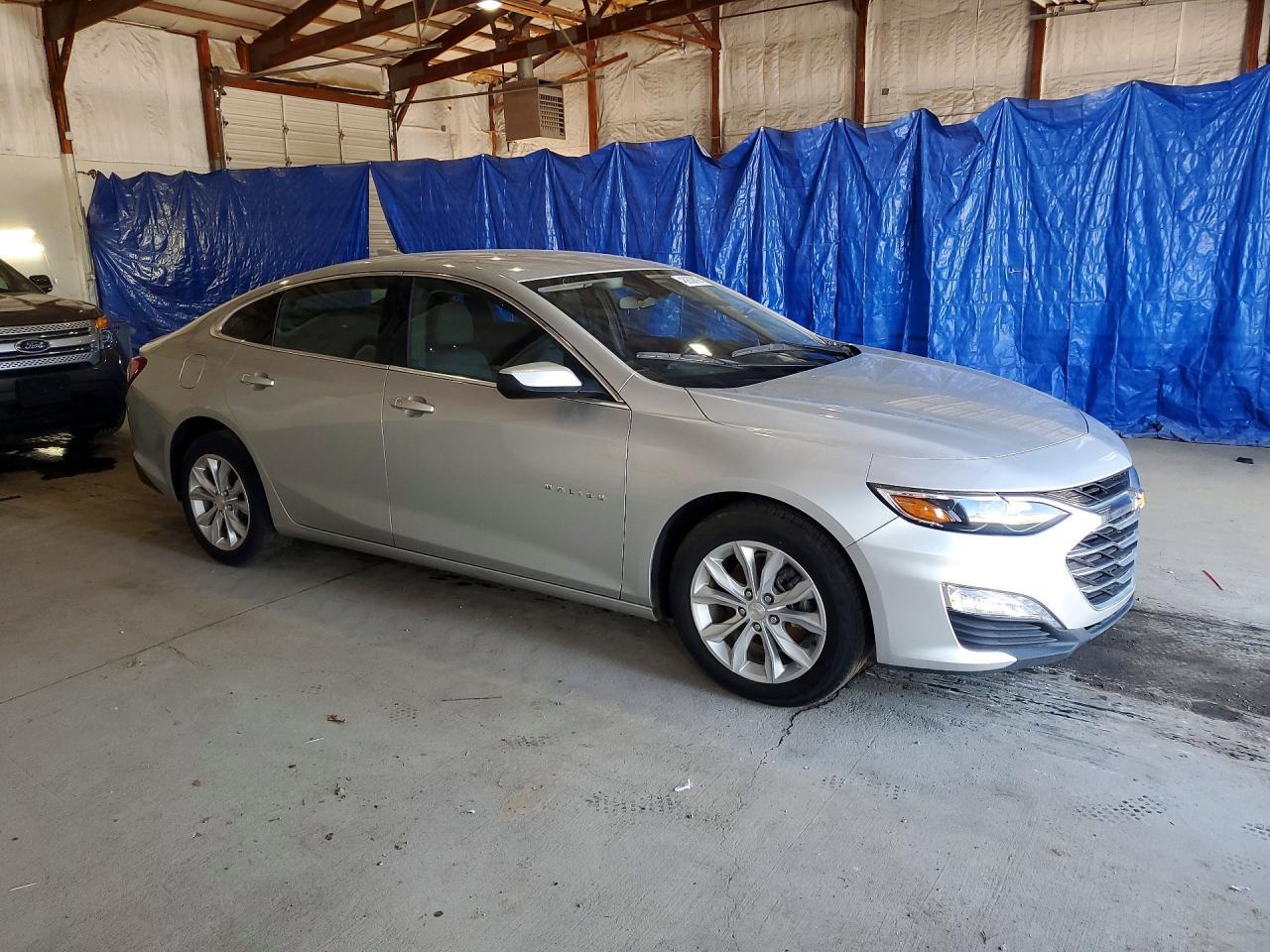 2022 Chevrolet Malibu Lt - Фото 4