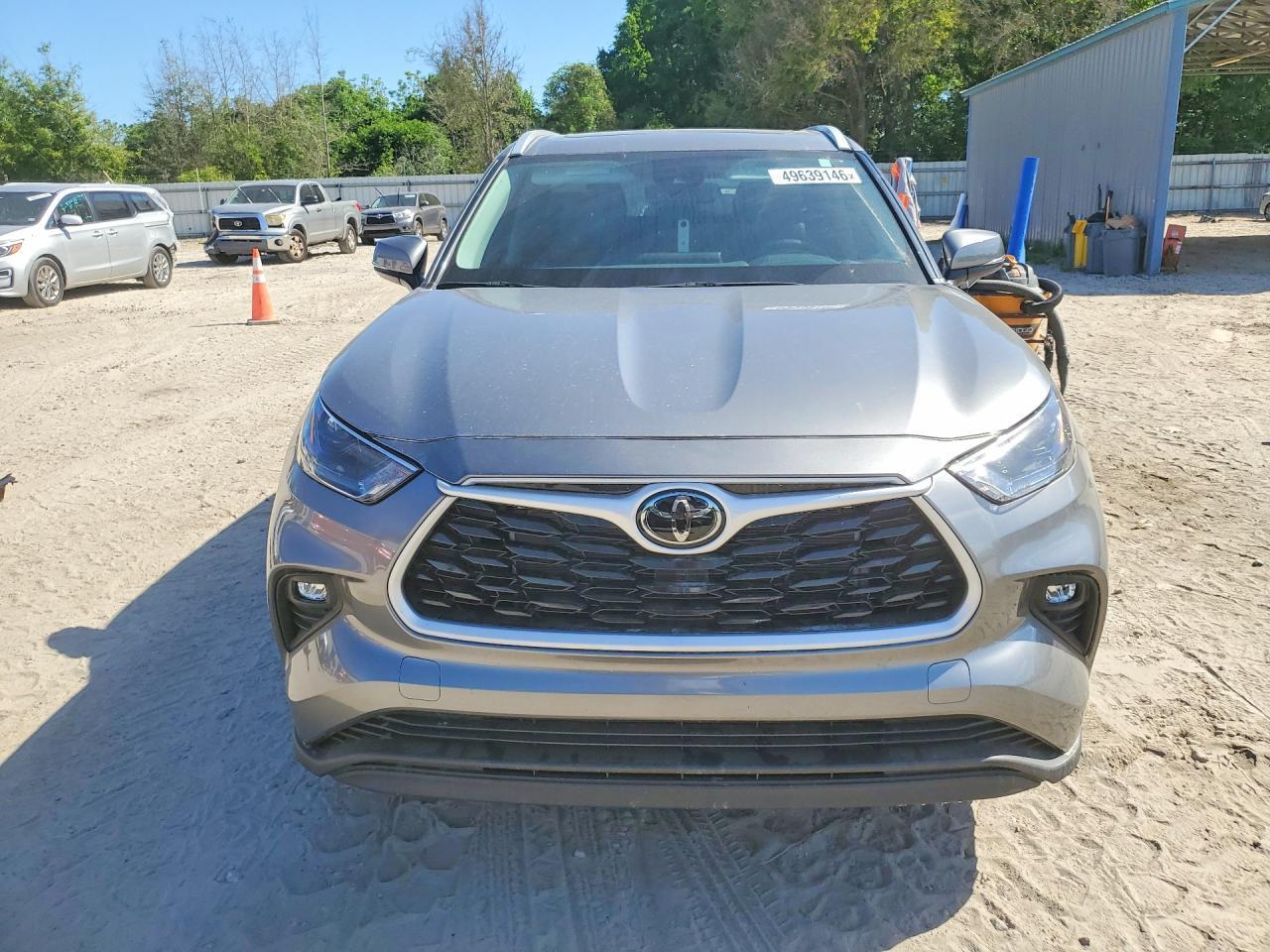 2025 Toyota Highlander Xle - Фото 5