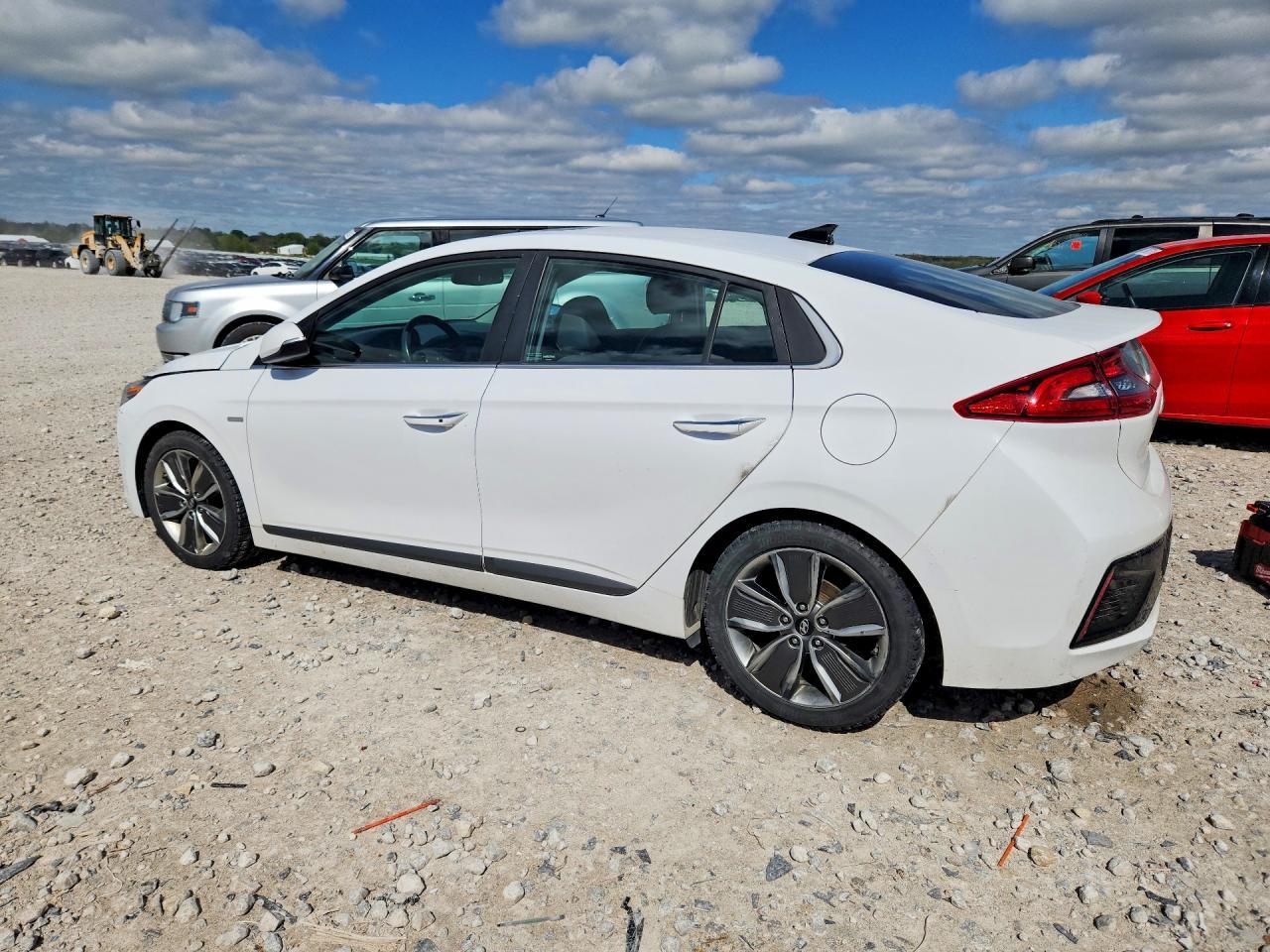 2018 Hyundai Ioniq Limited - Image 2
