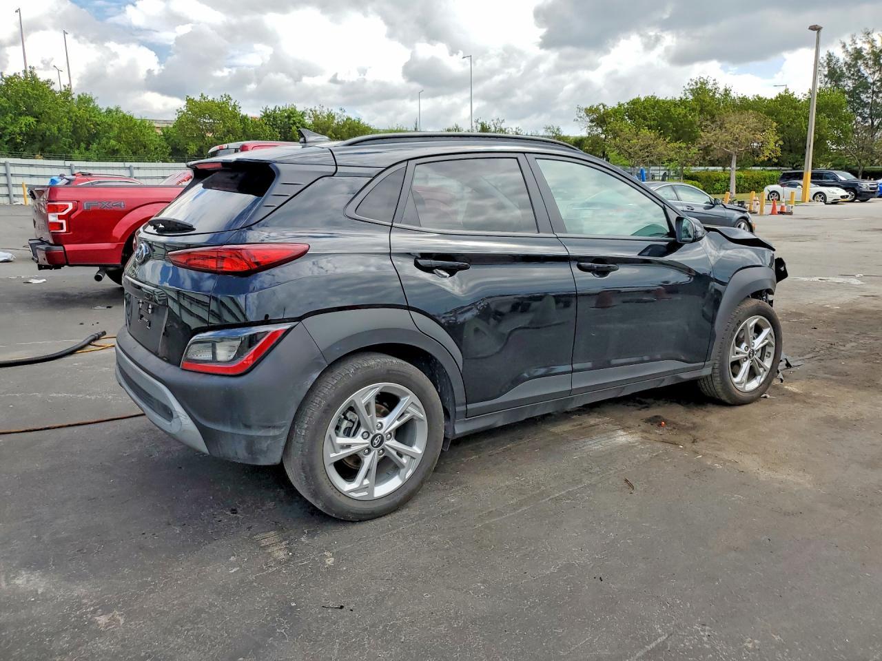 2023 Hyundai Kona Sel - Фото 3