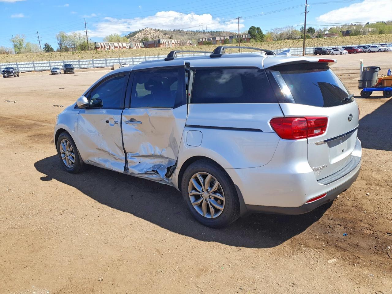2020 Kia Sedona Ex - Фото 2