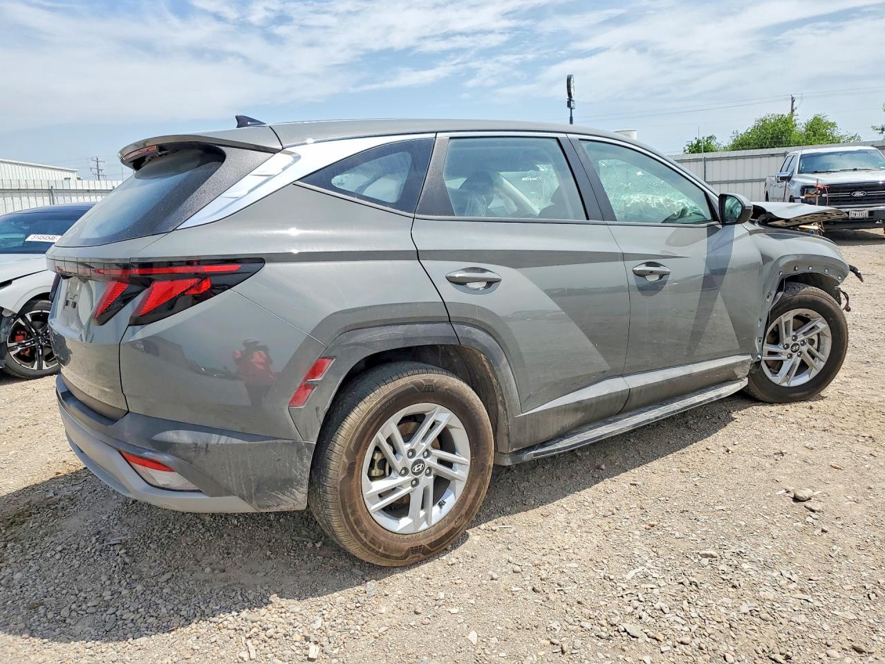 2025 Hyundai Tucson Se - Фото 3