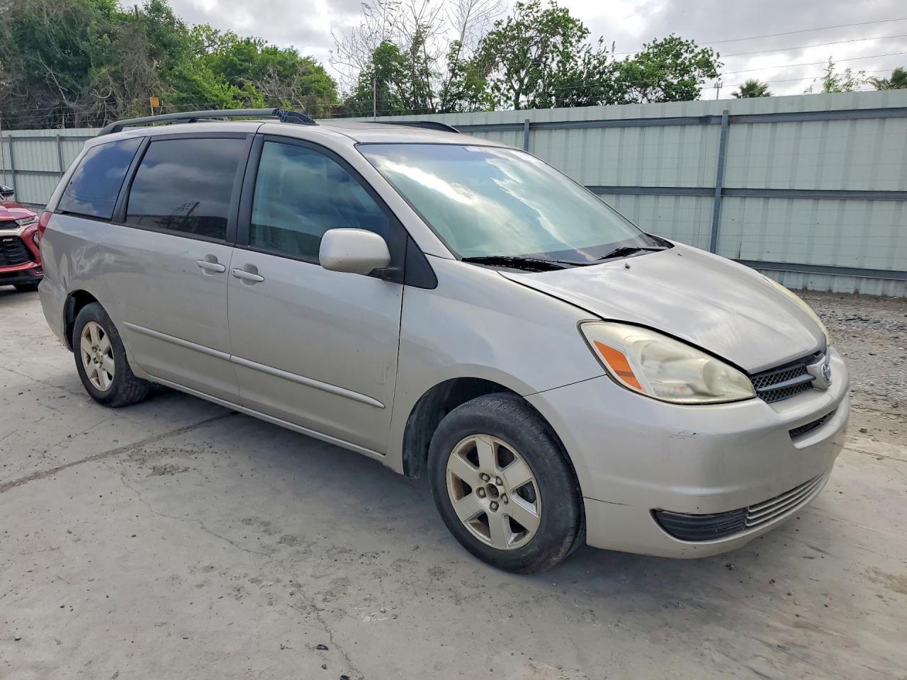 2005 Toyota Sienna Xle - Фото 4