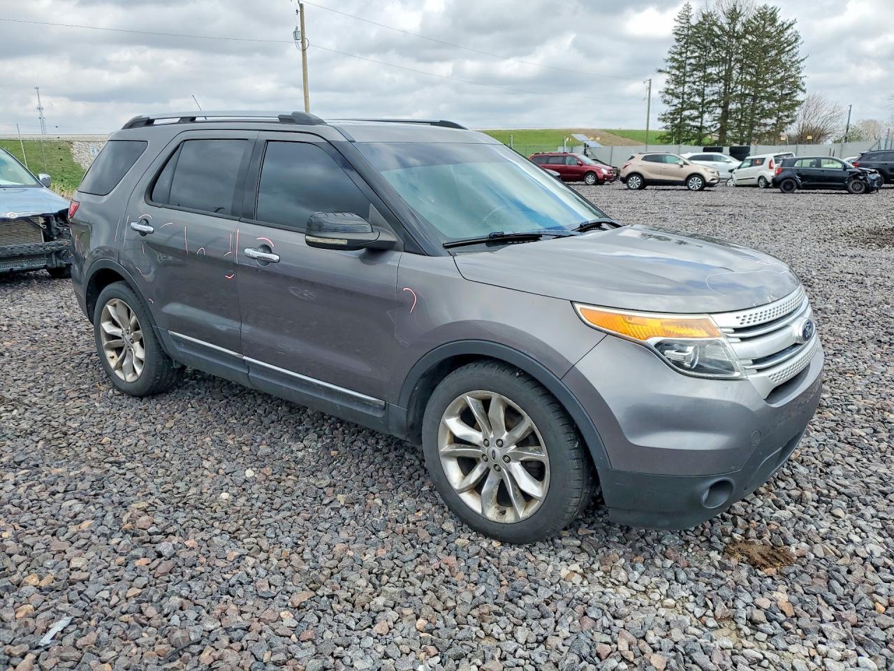 2013 Ford Explorer Xlt - Image 4