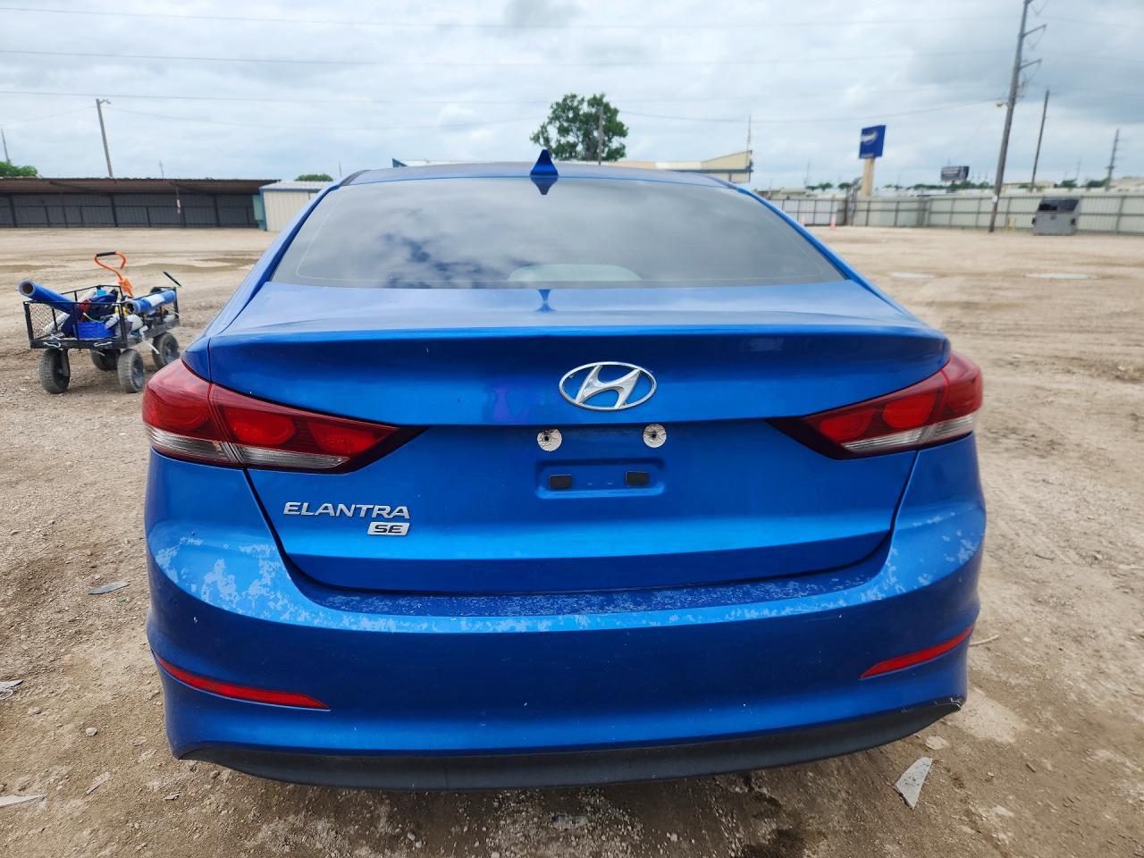 2017 Hyundai Elantra Se - Фото 6