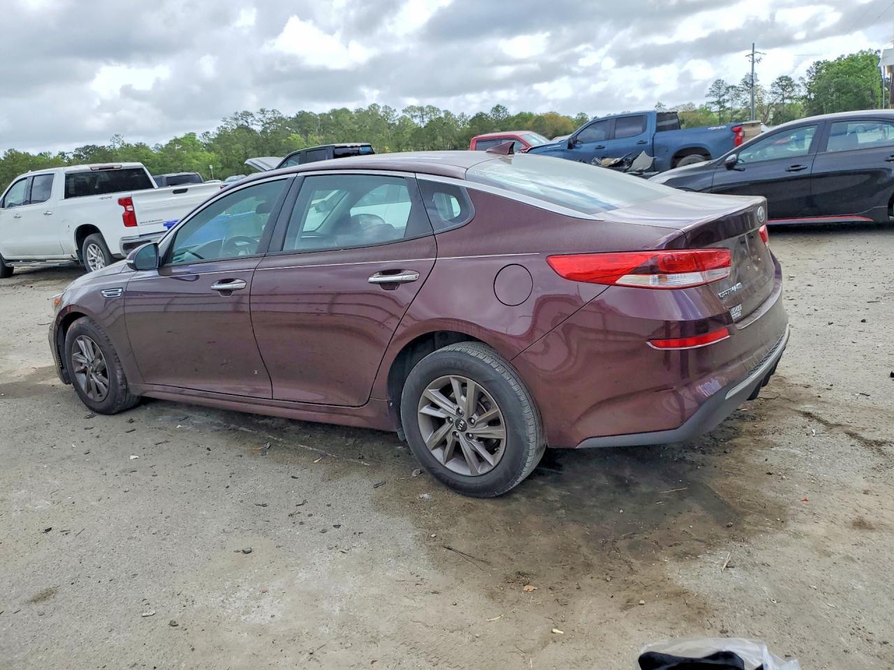 2020 Kia Optima Lx - Фото 2