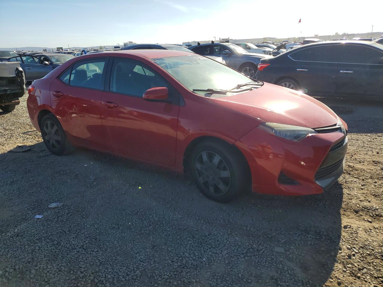 2018 Toyota Corolla Le - Фото 4