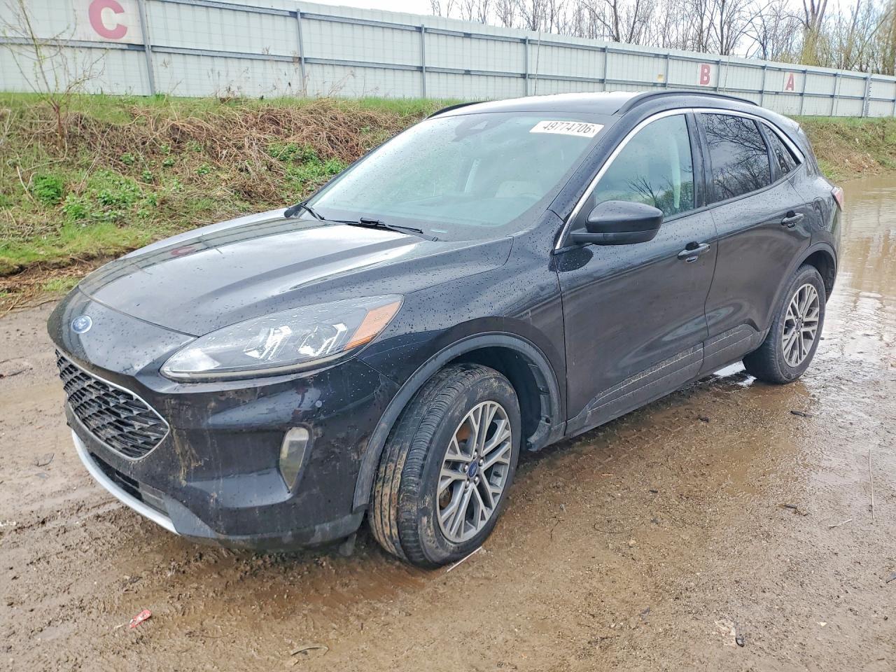 2021 Ford Escape Sel