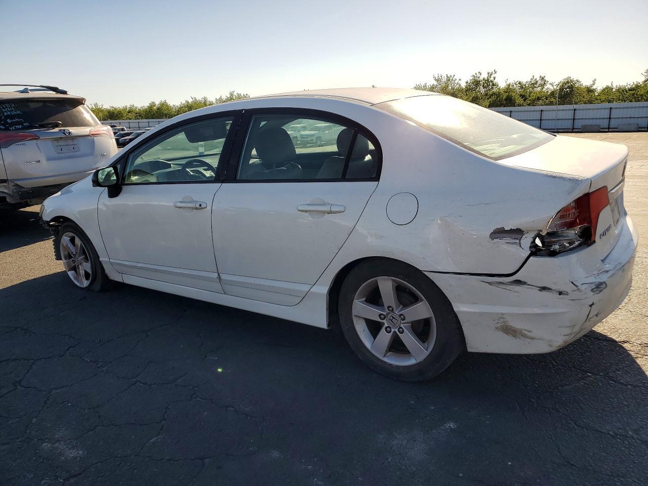 2011 Honda Civic Lx - Image 2