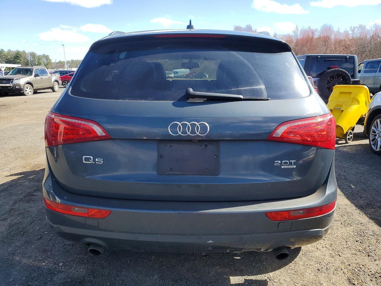 2011 Audi Q5 Premium Plus - Image 6