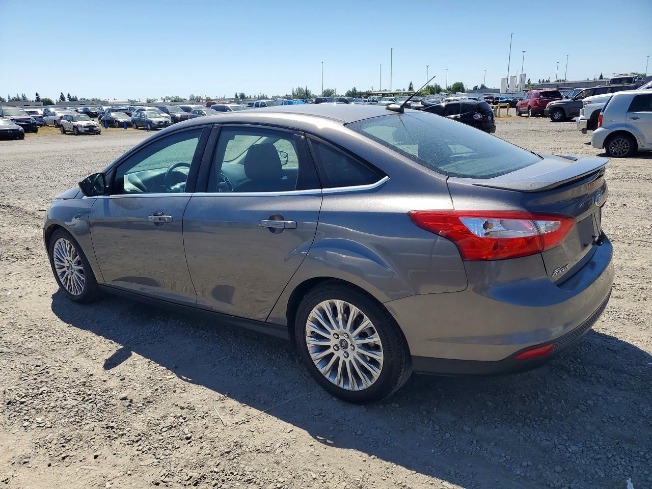 2012 Ford Focus Titanium - Фото 2
