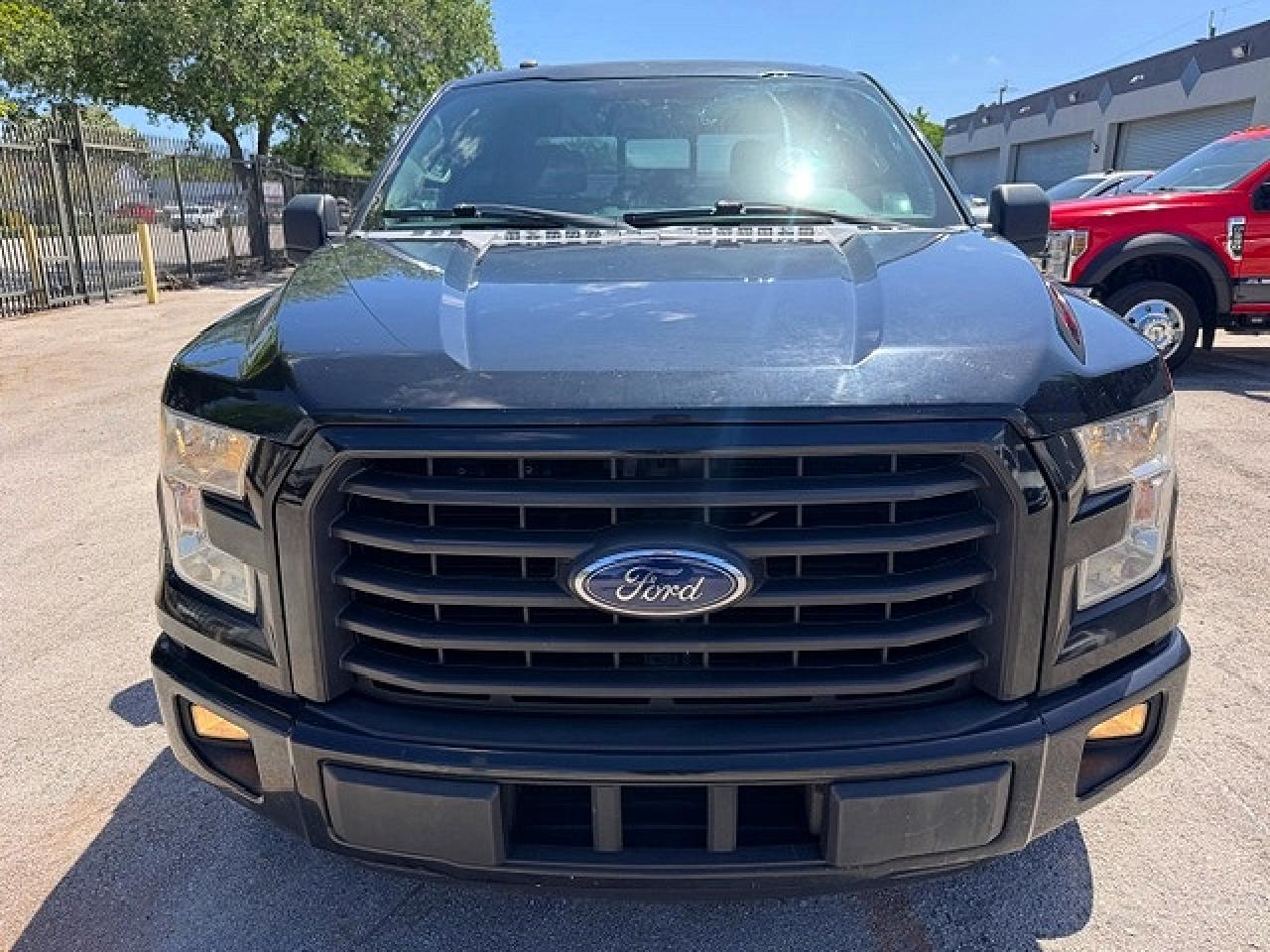 2016 Ford F150 Supercrew - Фото 5