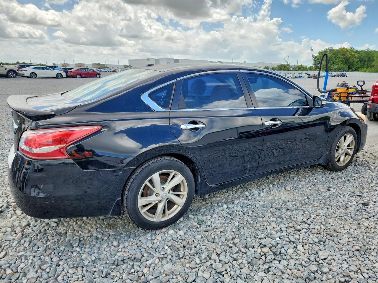 2013 Nissan Altima 2.5 - Фото 3