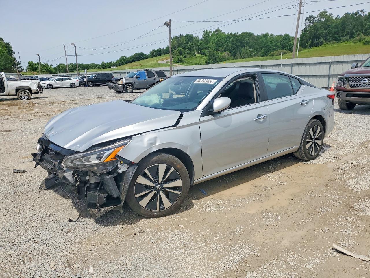 2022 Nissan Altima Sv