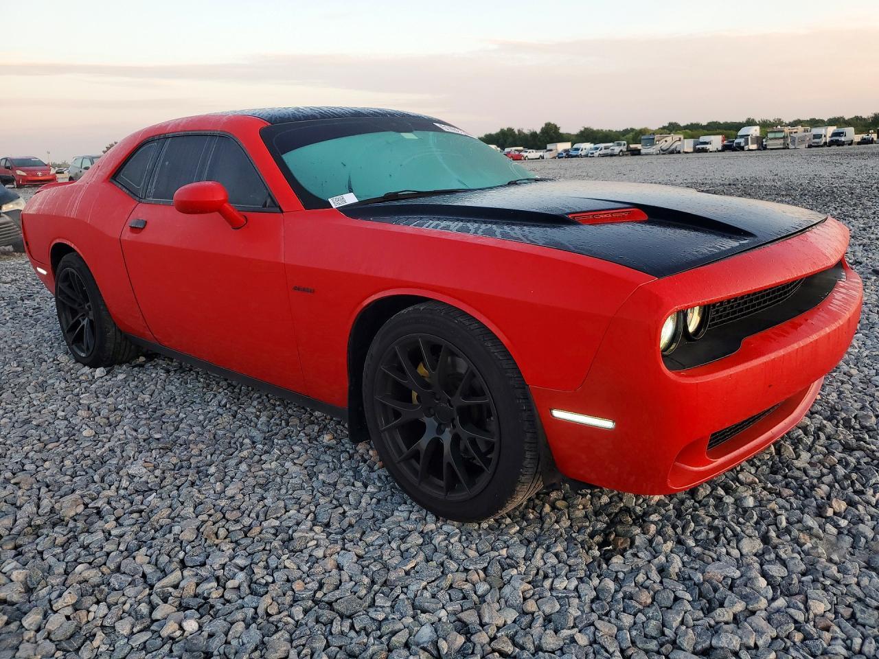 2016 Dodge Challenger R - Фото 4