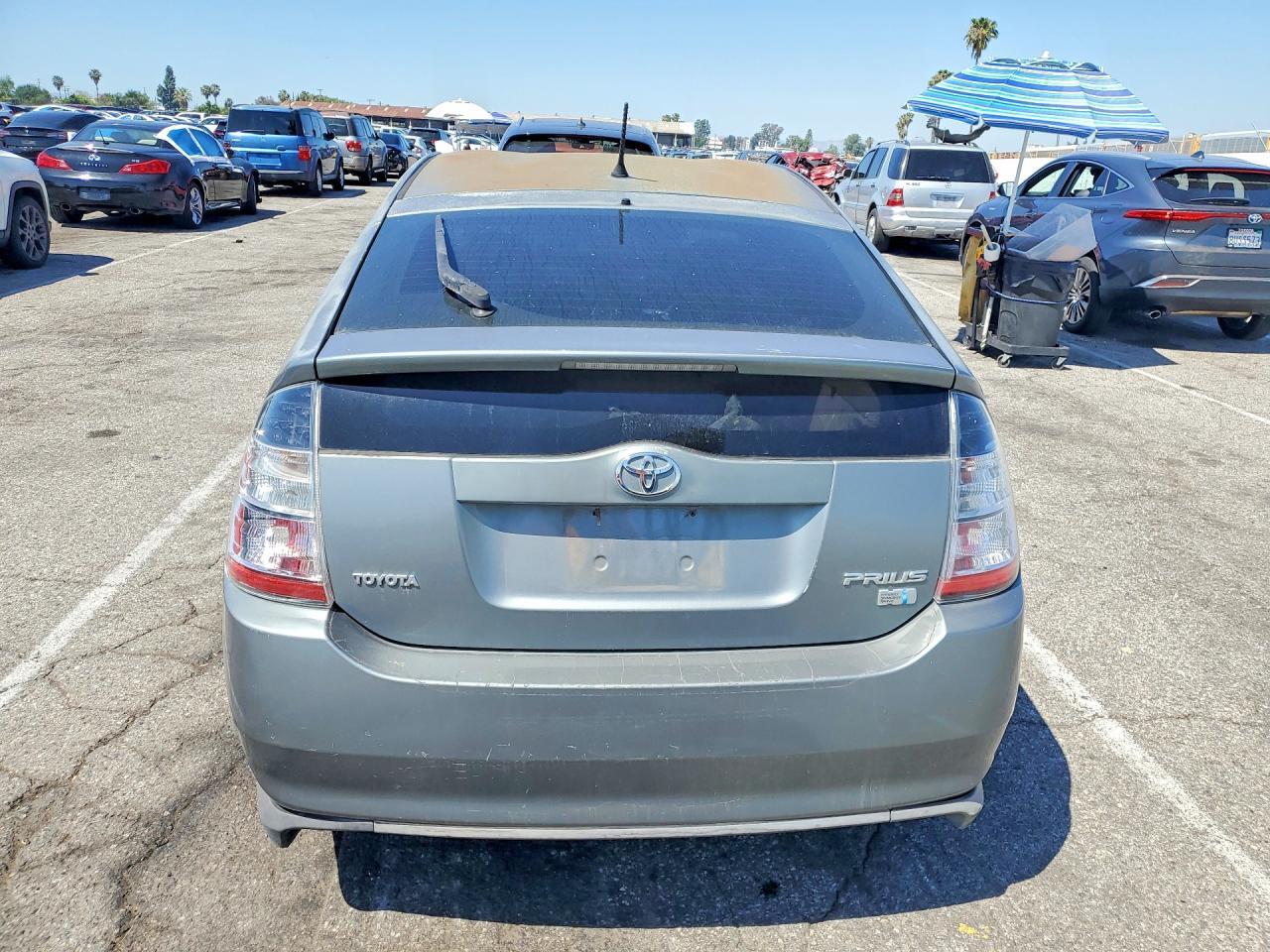 2005 Toyota Prius Base - Фото 6