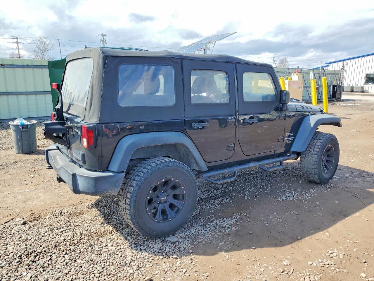 2017 Jeep Wrangler Unlimited Sport - Image 3