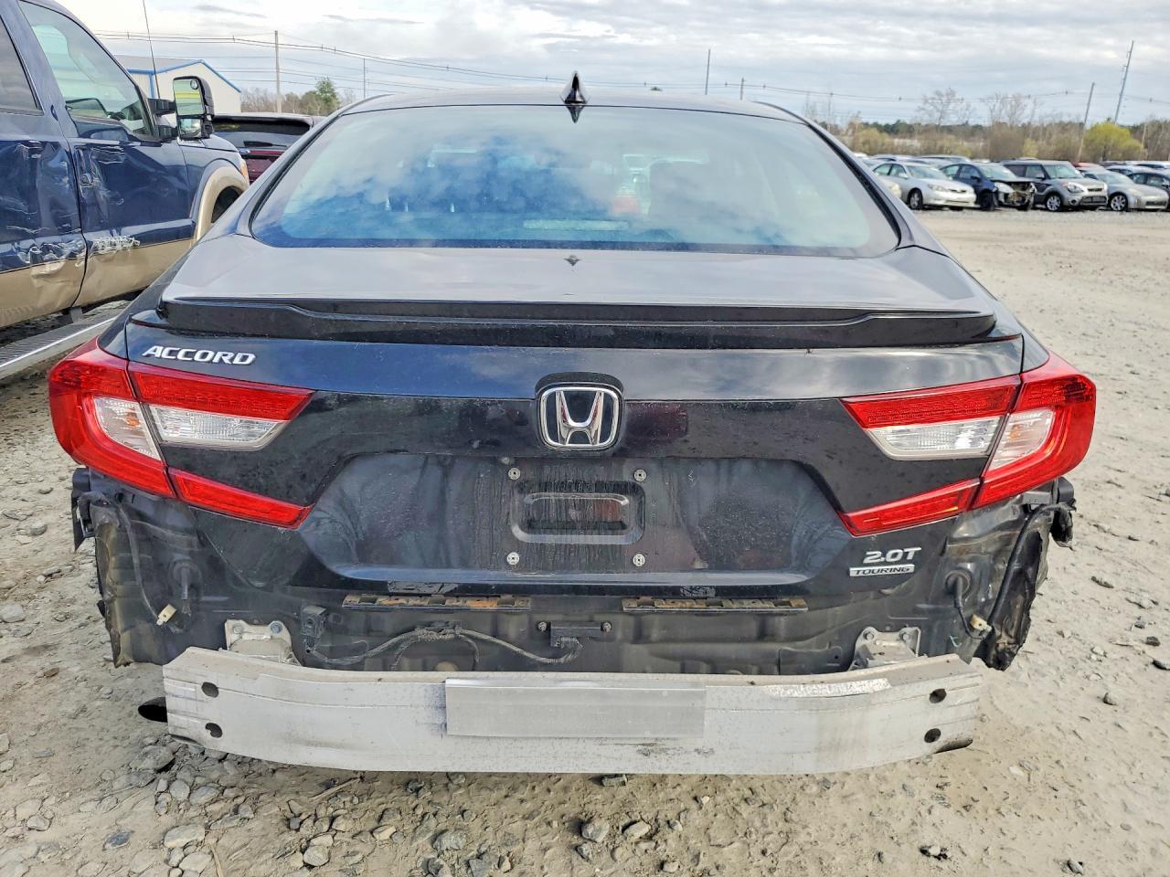 2019 Honda Accord Touring - Фото 6