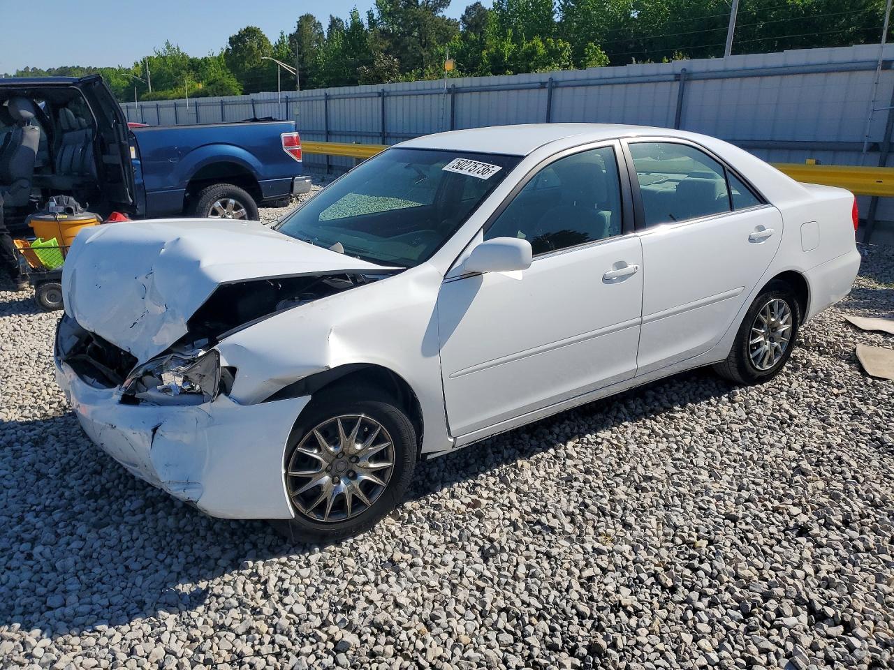 2004 Toyota Camry Le