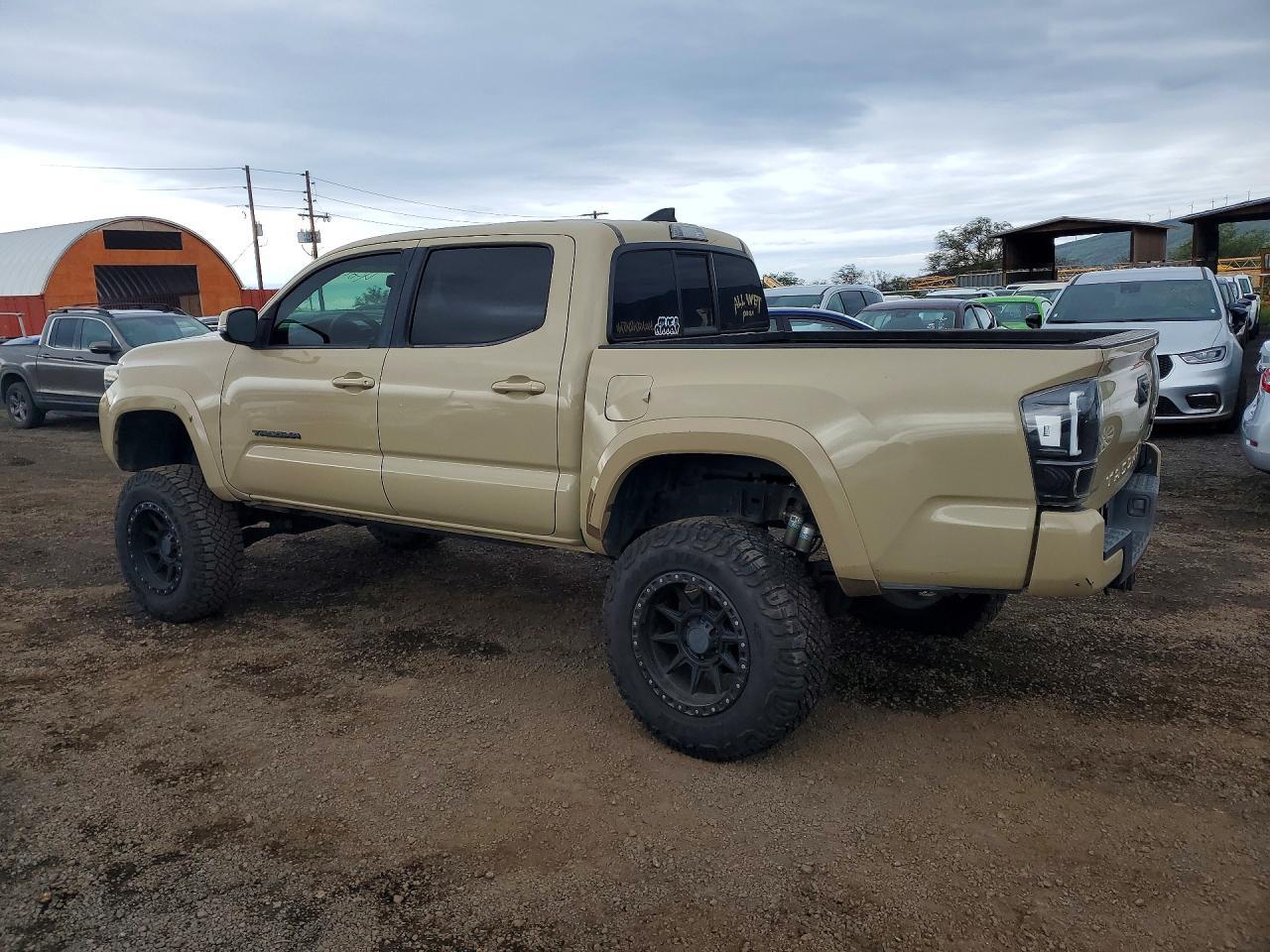 2016 Toyota Tacoma Sr V6 - Фото 2