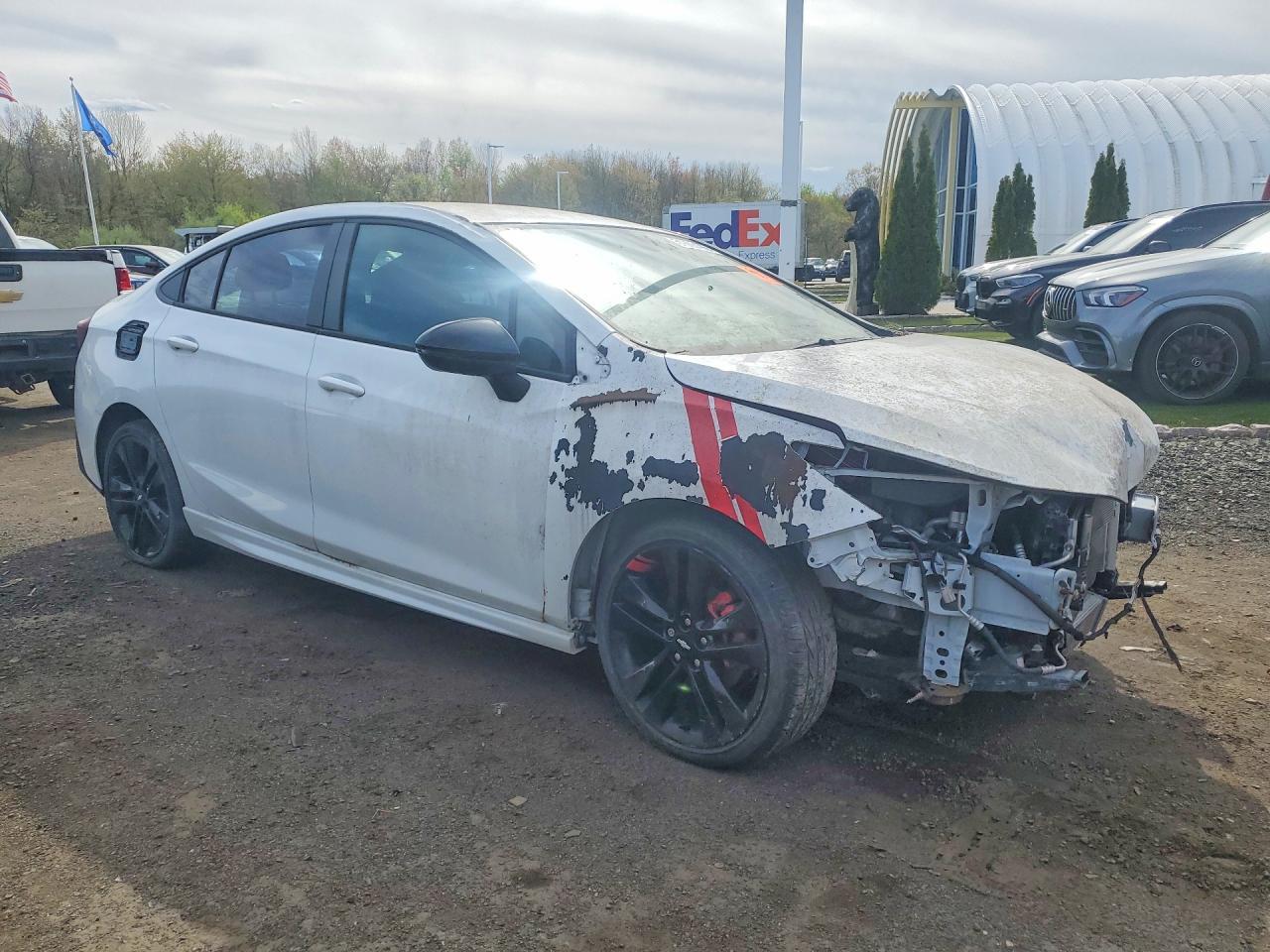 2018 Chevrolet Cruze Lt - Image 4