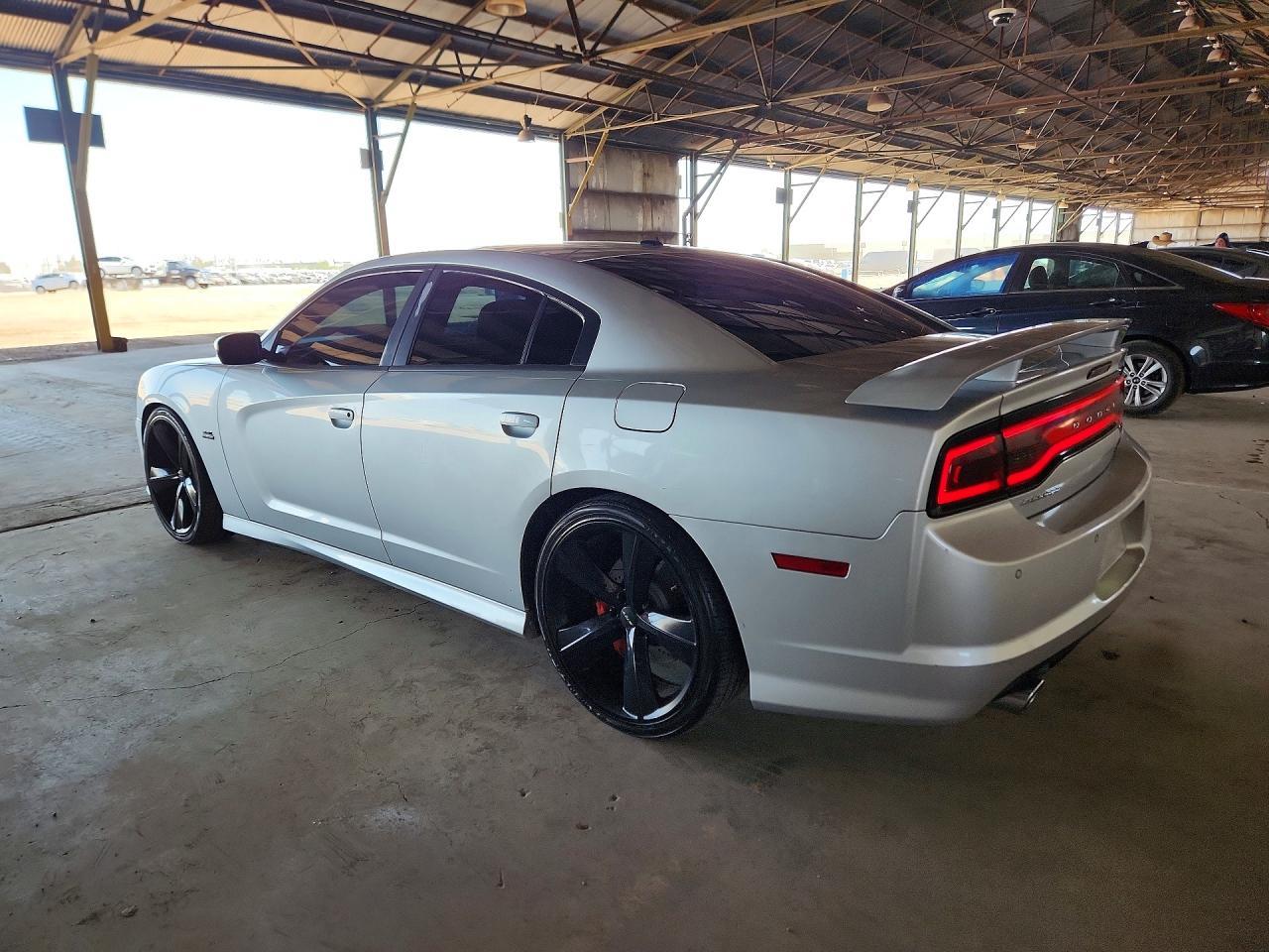 2012 Dodge Charger Srt-8 - Фото 2