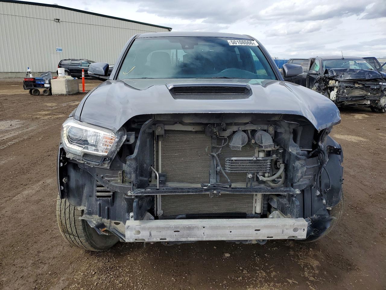2018 Toyota Tacoma Sr5 V6 - Image 5
