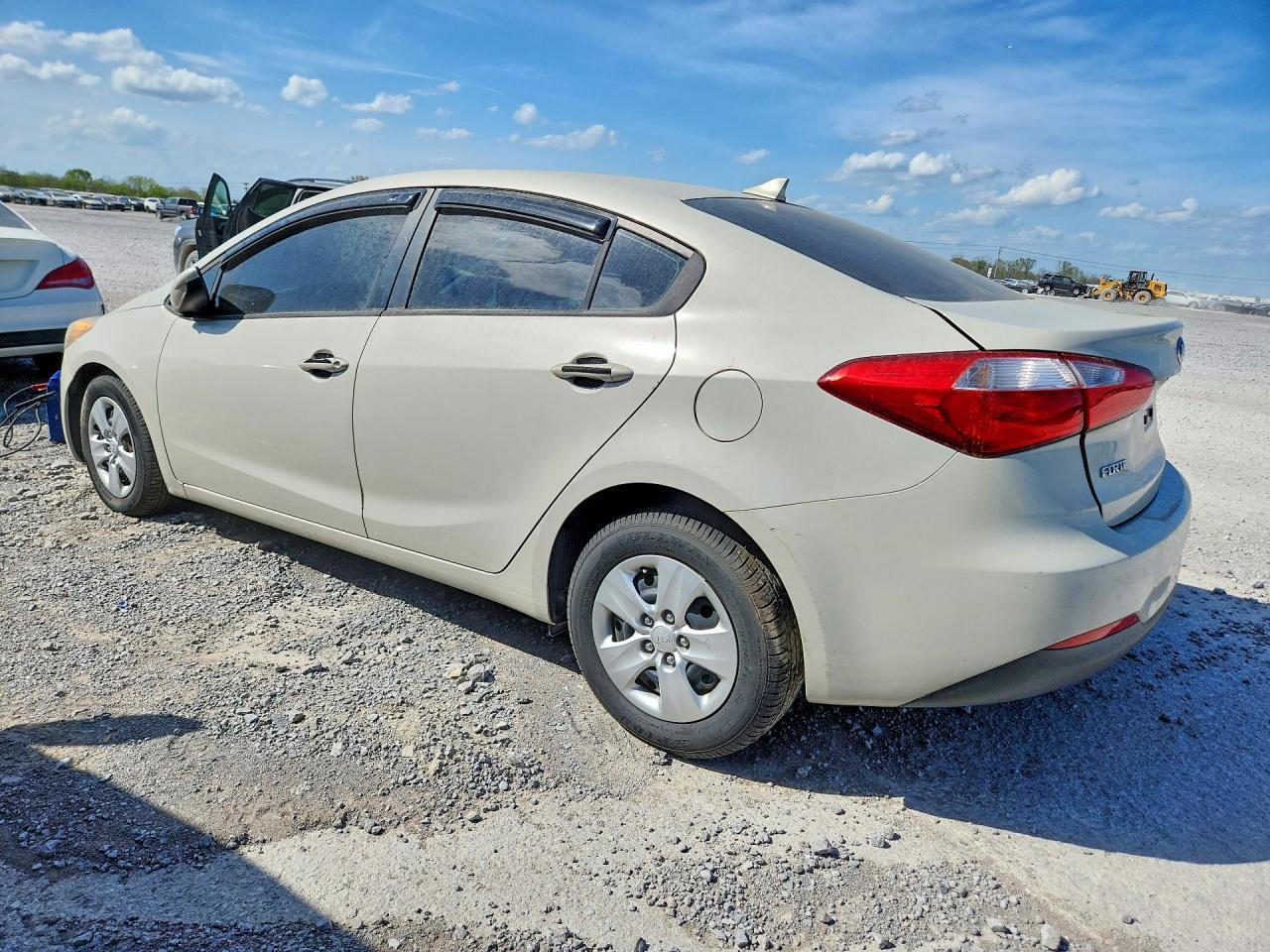 2015 Kia Forte Lx - Фото 2