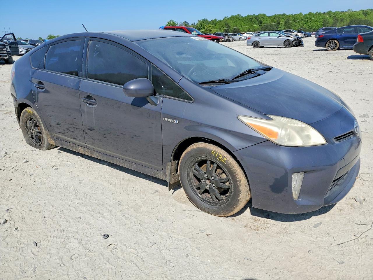 2013 Toyota Prius Two - Image 4