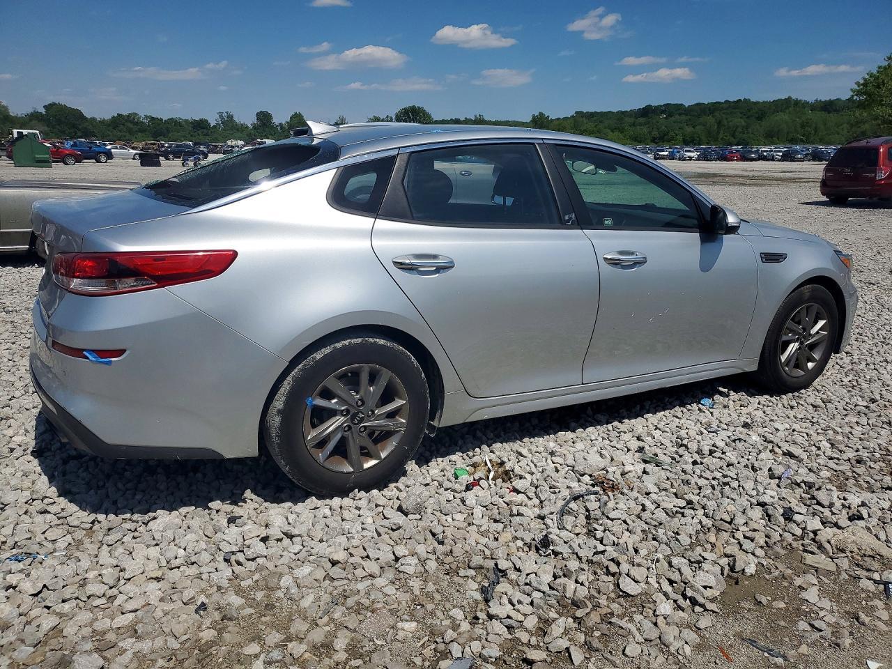 2019 Kia Optima Lx - Фото 3