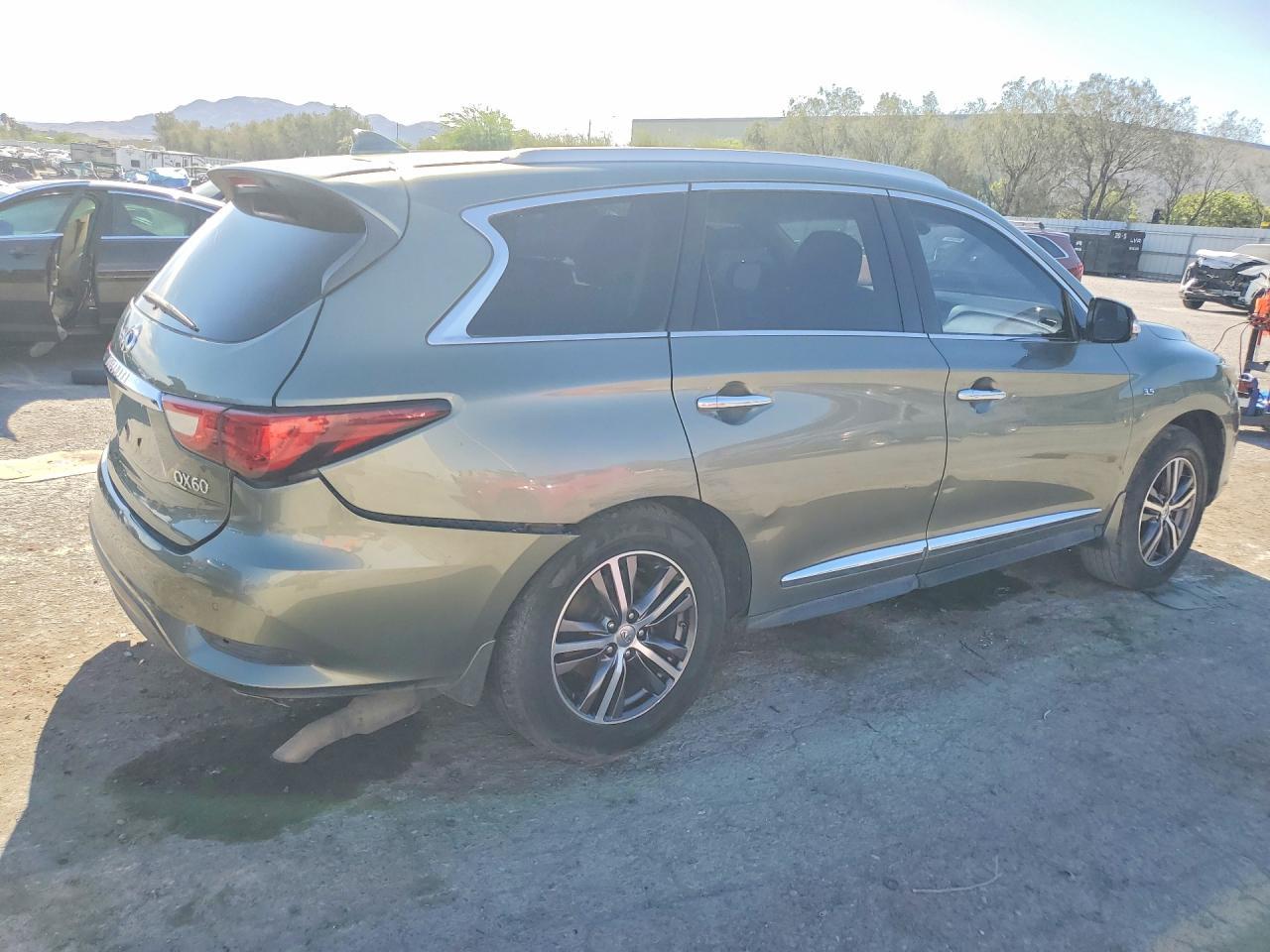 2016 Infiniti Qx60 Base - Image 3