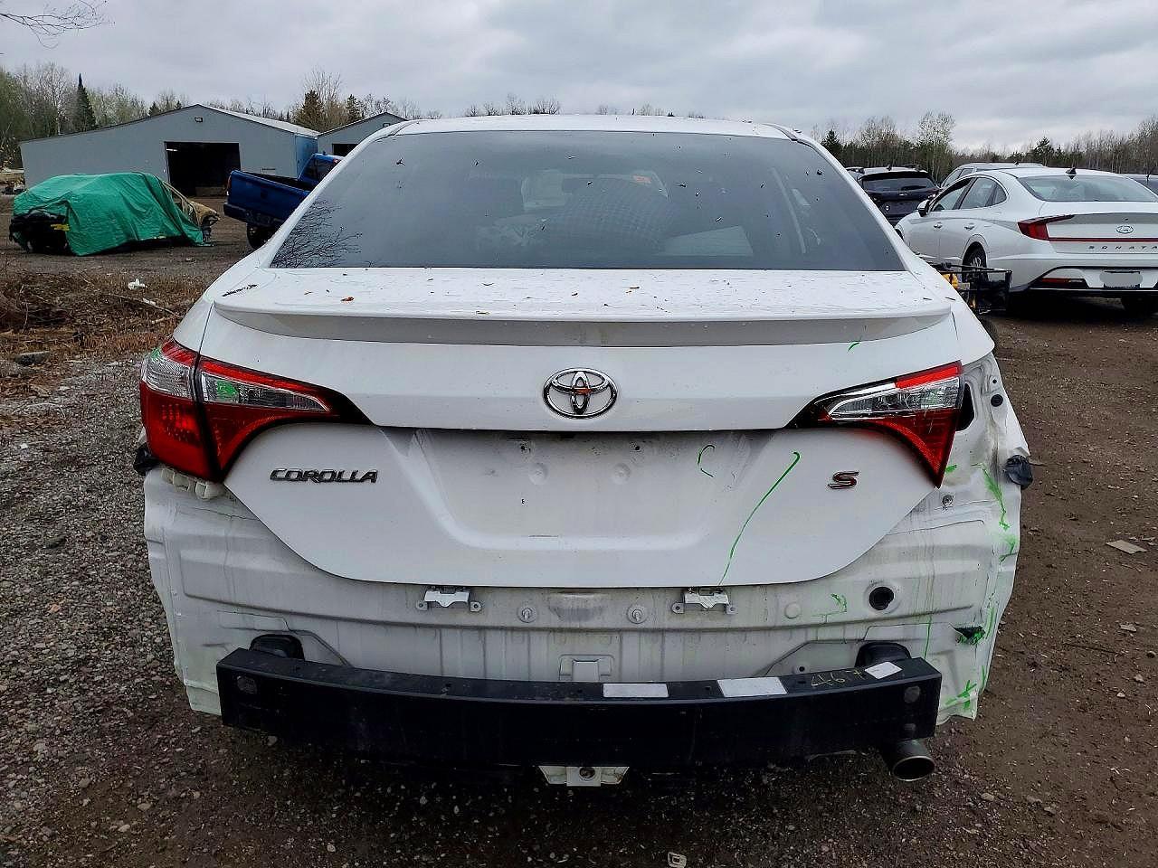 2015 Toyota Corolla L - Фото 6