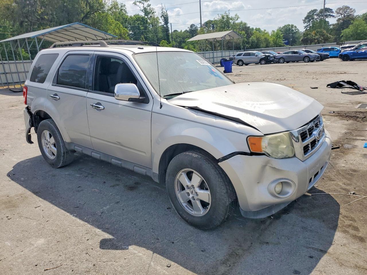 2011 Ford Escape Xlt - Image 4