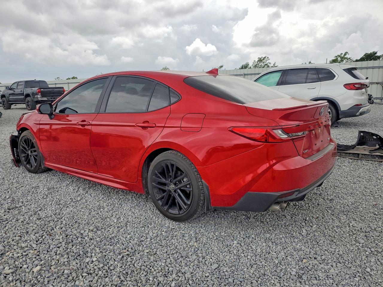 2025 Toyota Camry Se - Фото 2