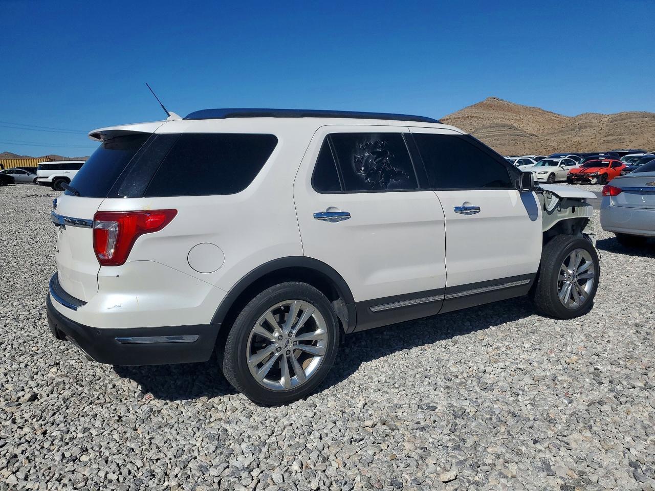 2019 Ford Explorer Limited - Image 3