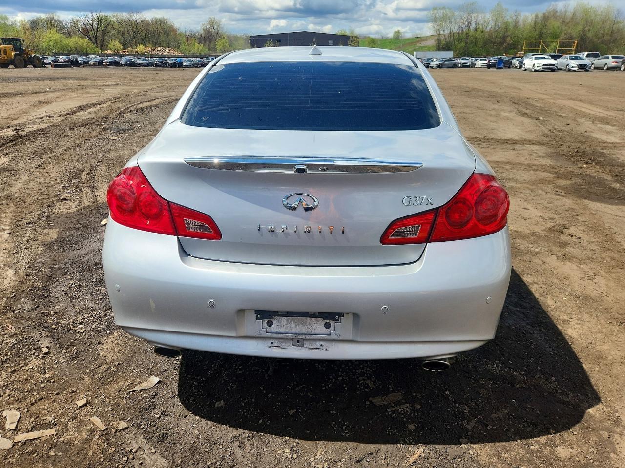 2013 Infiniti G37 Sedan X - Фото 6