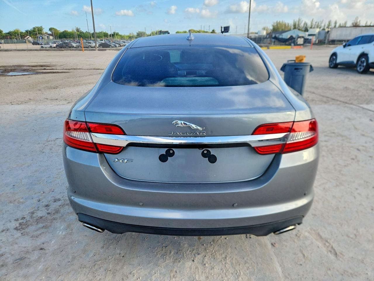 2015 Jaguar Xf 2.0T Premium - Image 6