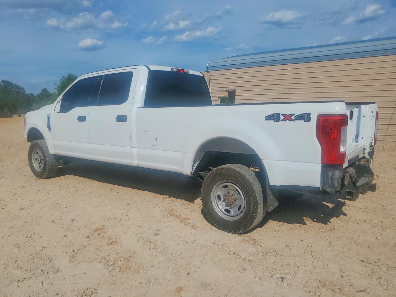 2019 Ford F350 Super Duty - Image 2