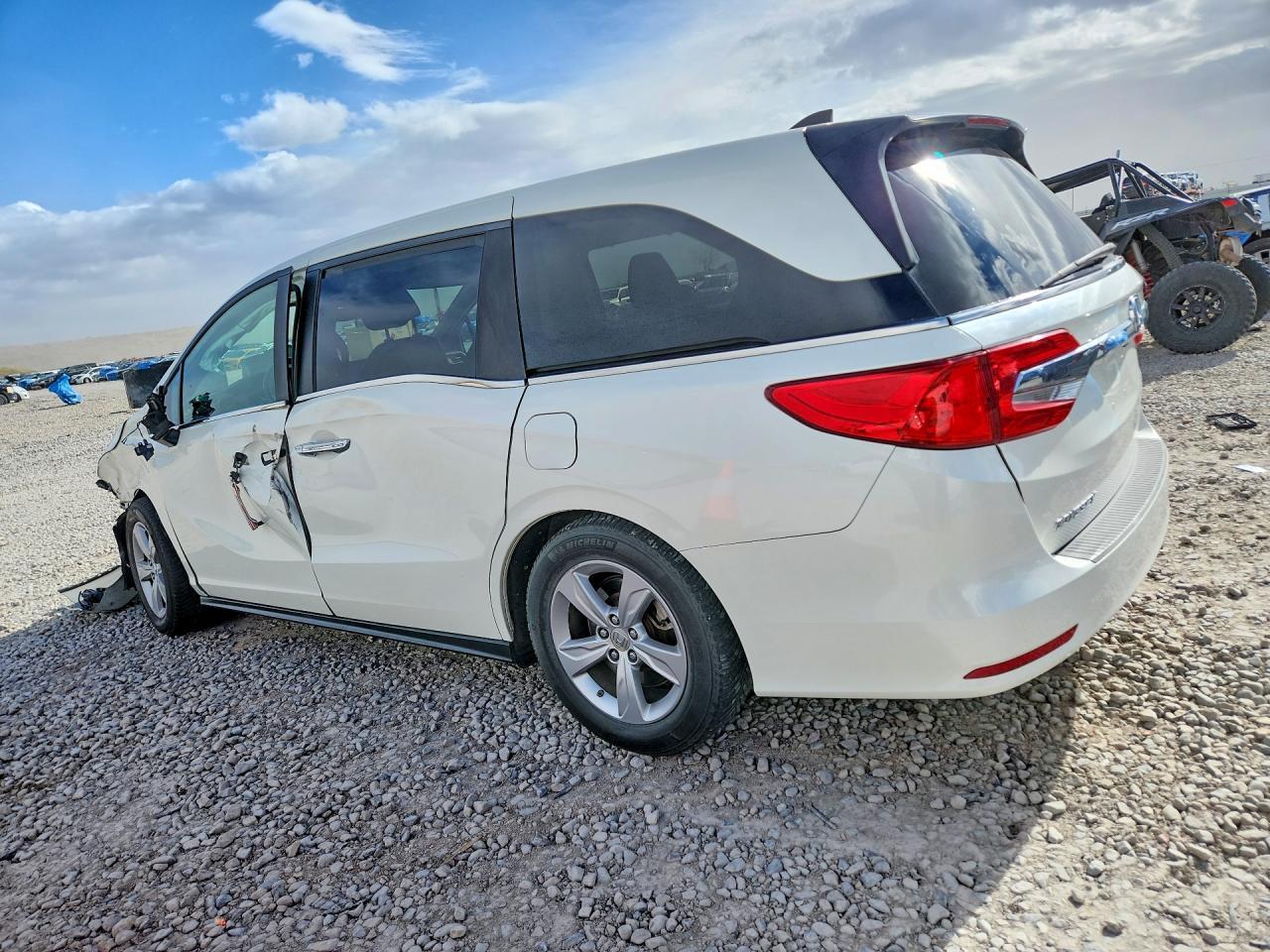 2019 Honda Odyssey Exl - Image 2