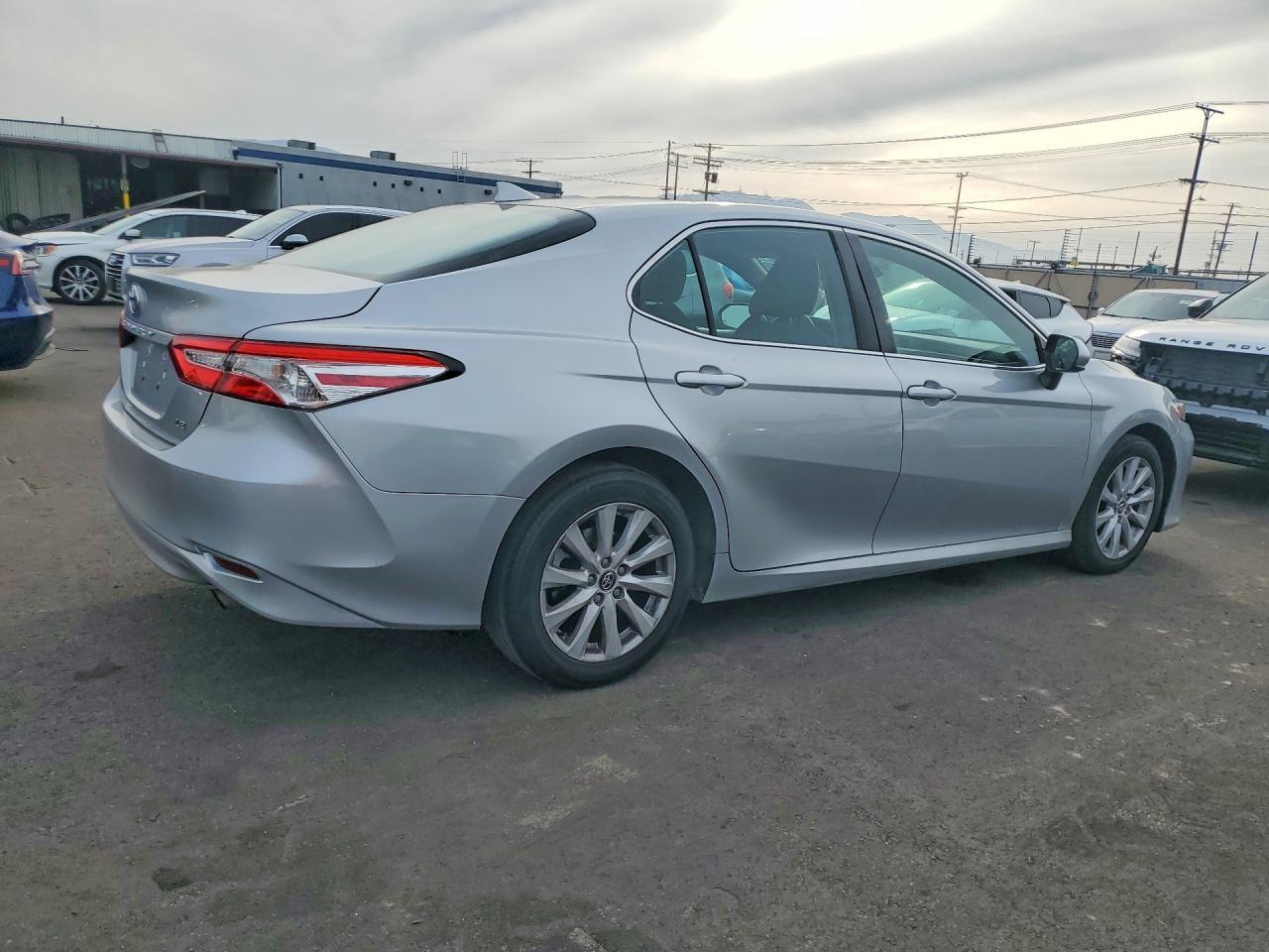 2020 Toyota Camry Le - Image 3
