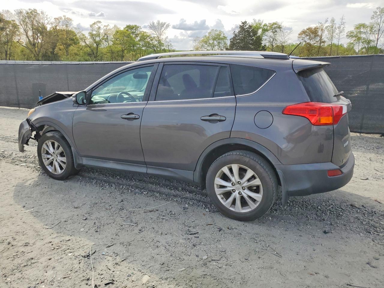 2015 Toyota Rav4 Limited - Image 2