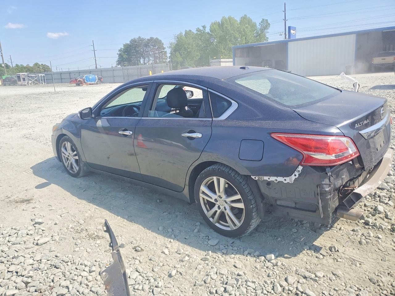 2013 Nissan Altima 3.5 S - Фото 2