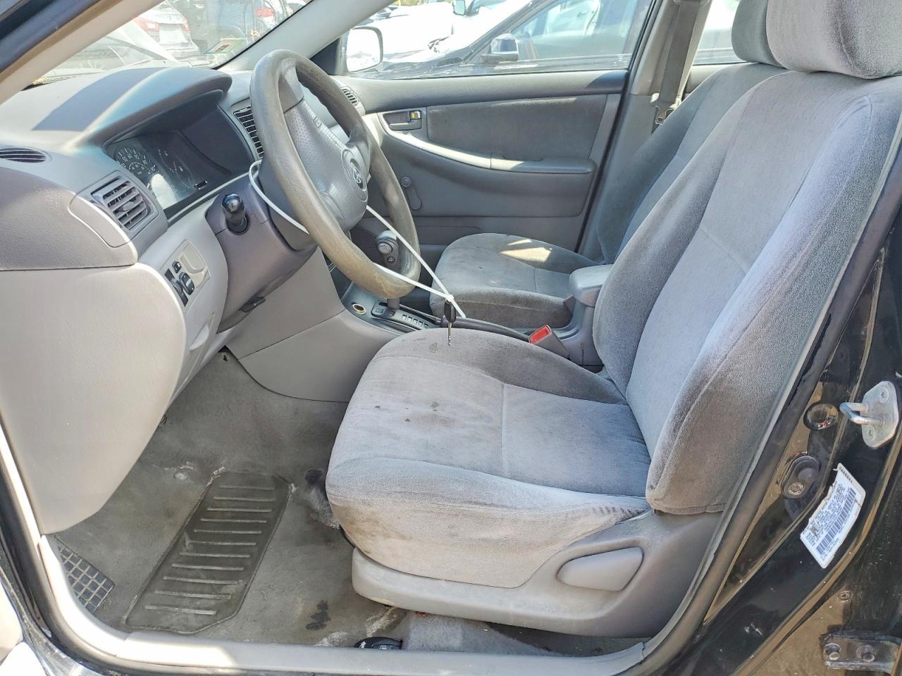 2004 Toyota Corolla Ce - Фото 7