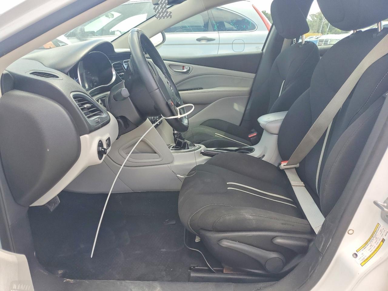 2013 Dodge Dart Sxt - Image 7