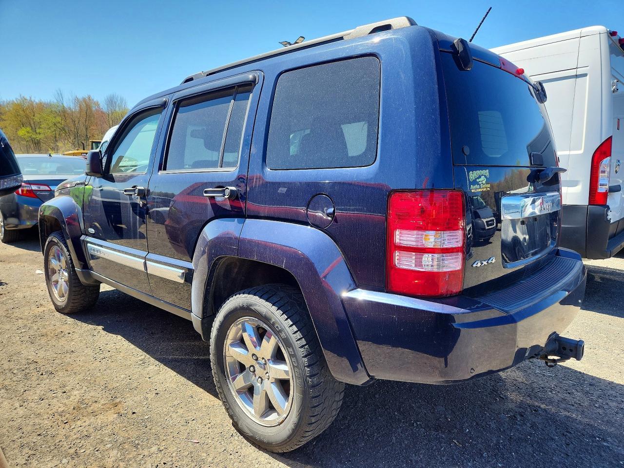 2012 Jeep Liberty Sport - Фото 2