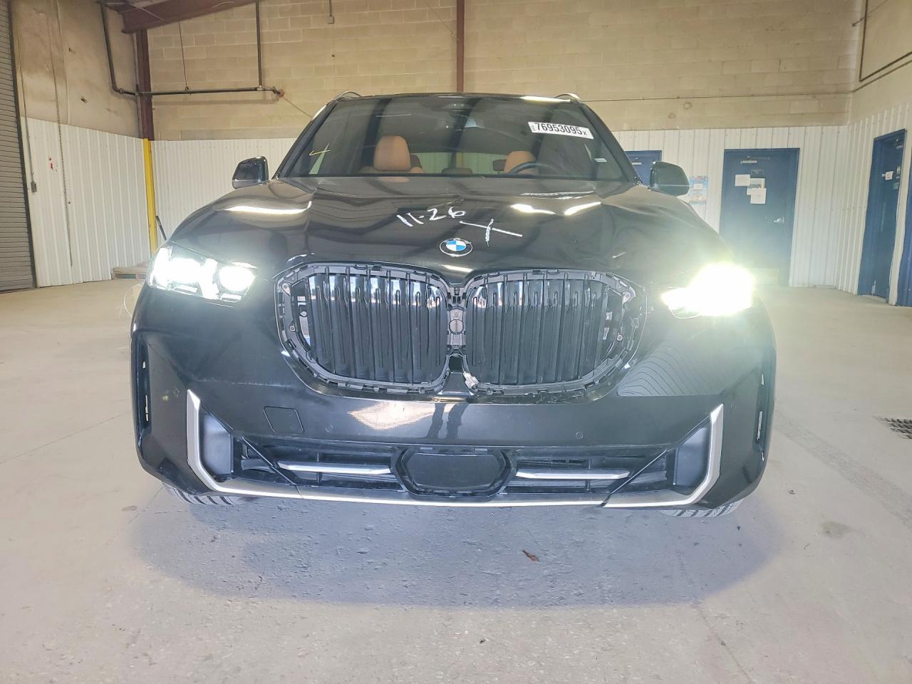 2026 BMW X5 xDrive40I - Фото 5