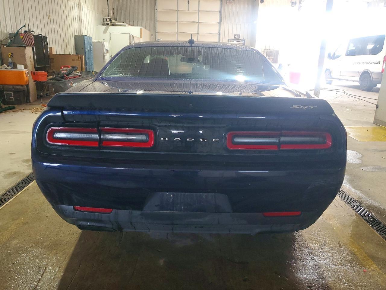 2016 Dodge Challenger Srt Hellcat - Image 6