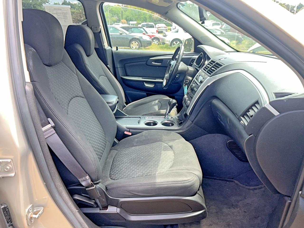 2011 Chevrolet Traverse Lt - Фото 5