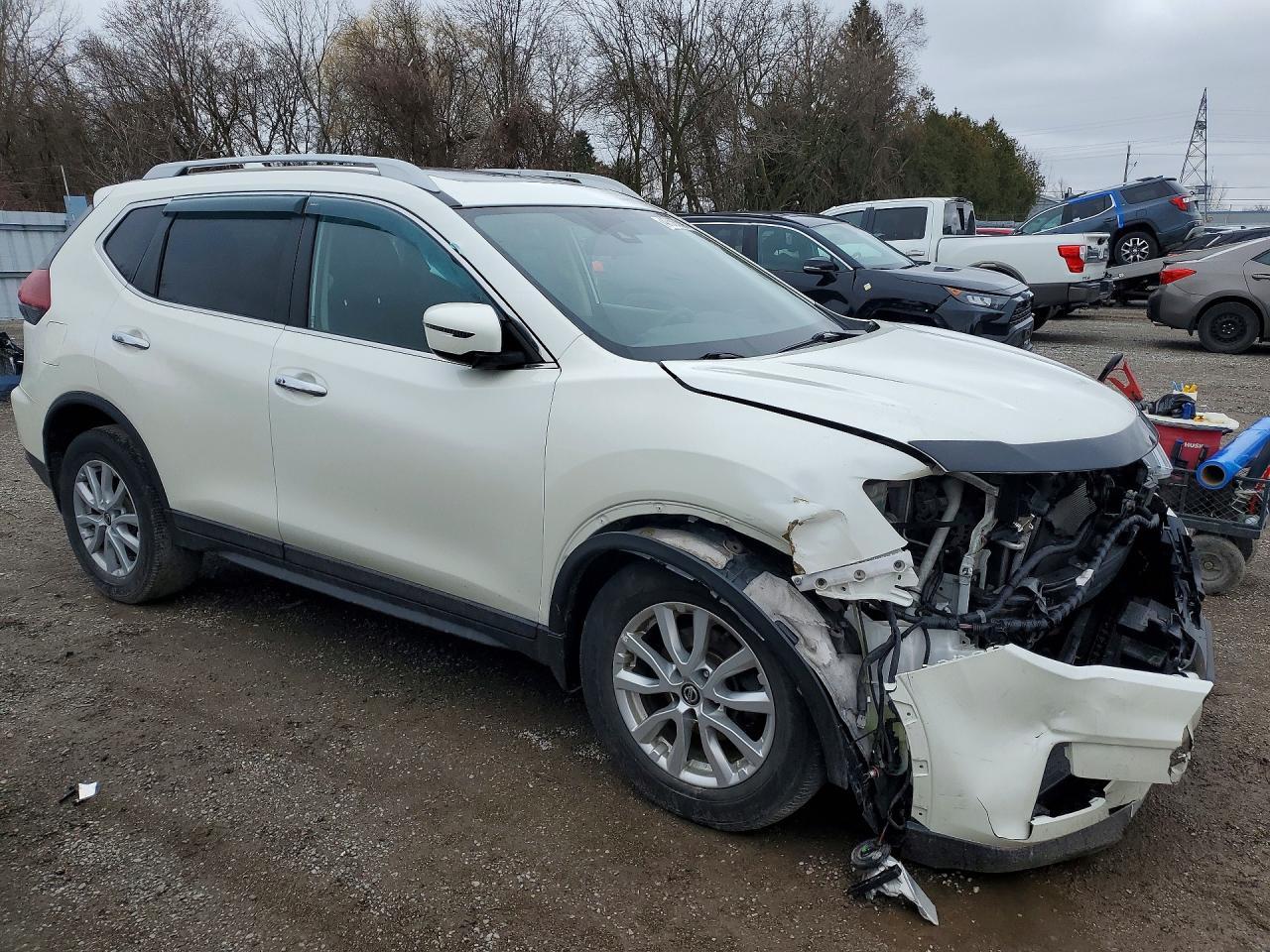 2020 Nissan Rogue S - Фото 4